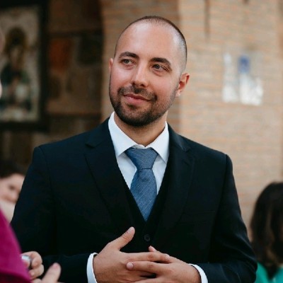 Andrei S.